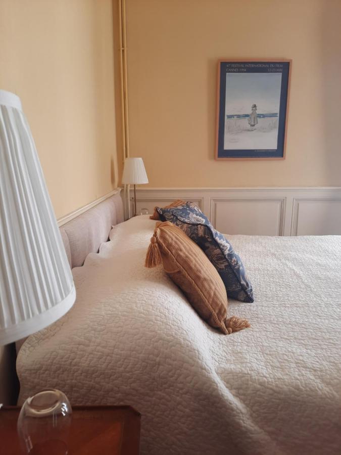 Maison Zola Bed and Breakfast Saint-Amand-Mont-Rond Exterior foto